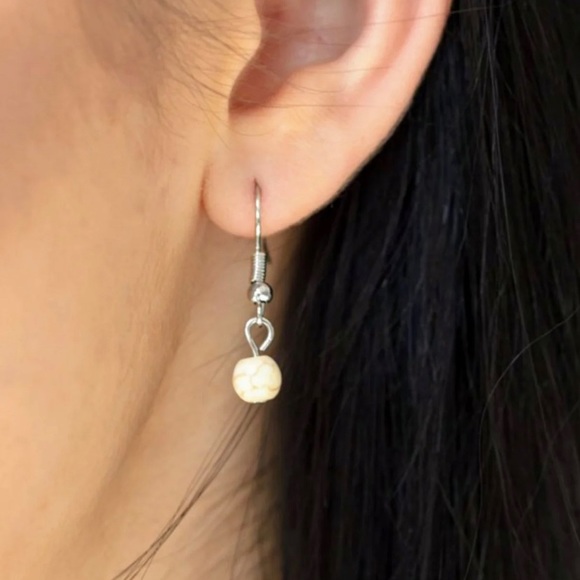 Neutral TERRA-tory Necklace Set - Picture 3 of 3